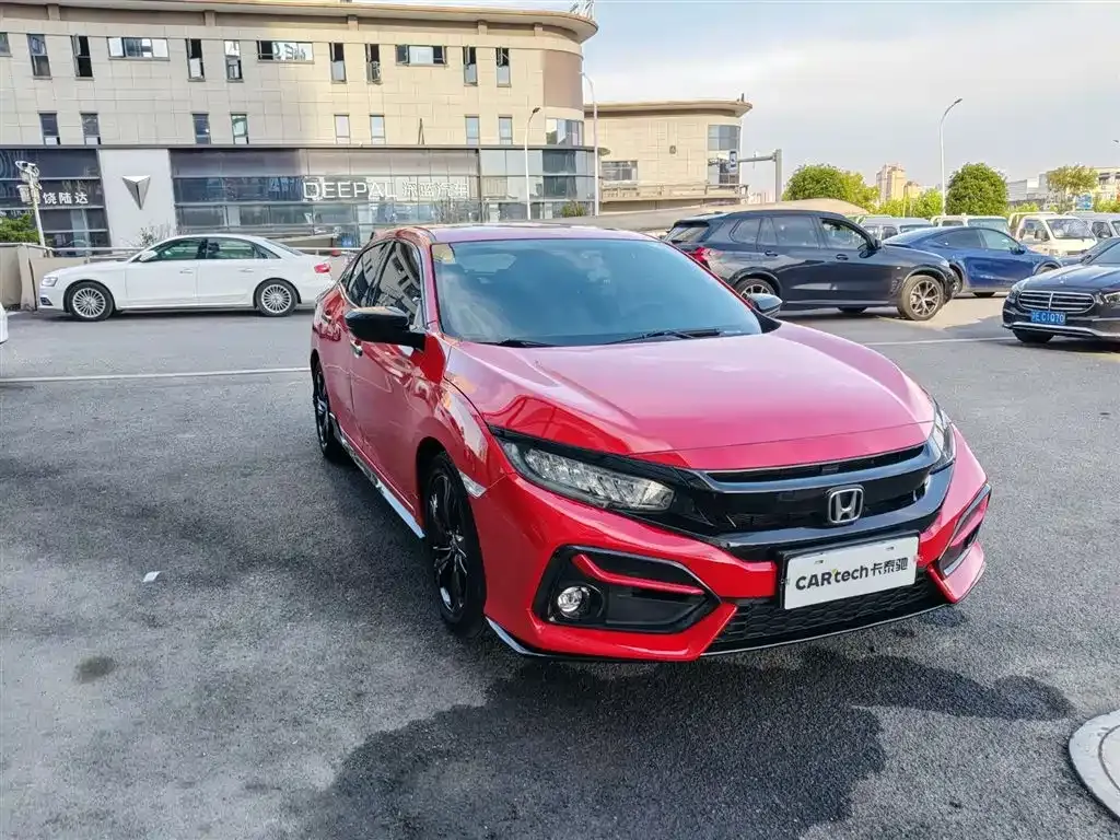 Honda Civic — фото 8