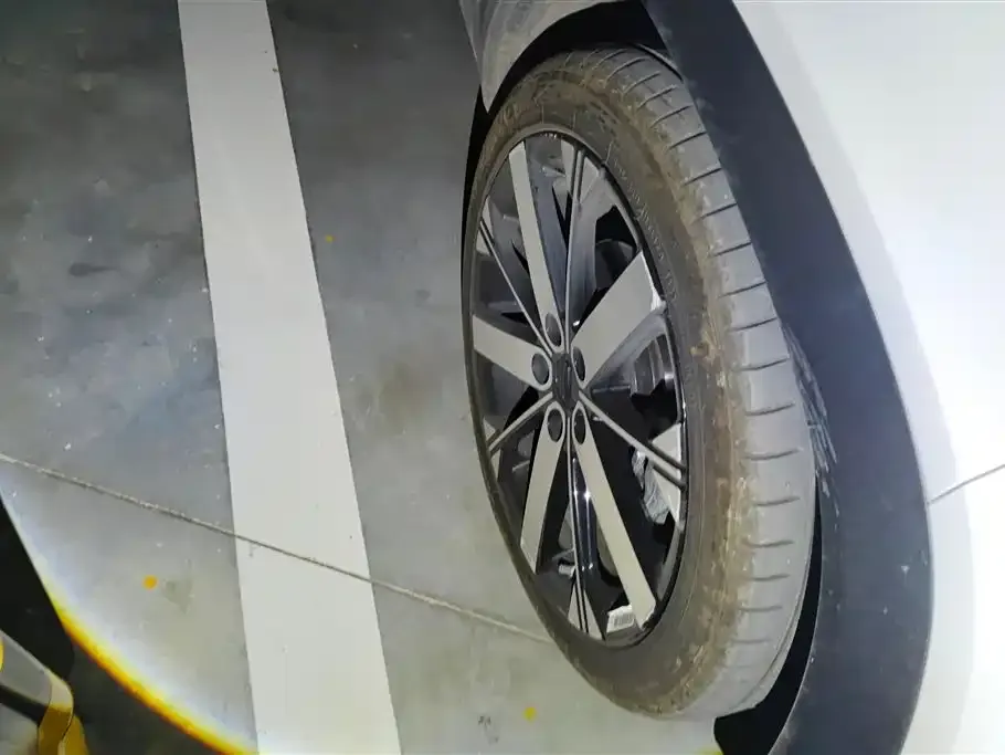 Geely Icon 2023 из CN, фото 6