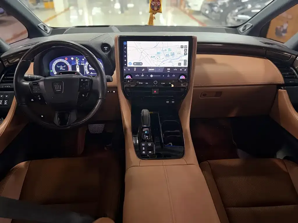 Toyota Vellfire — фото 3