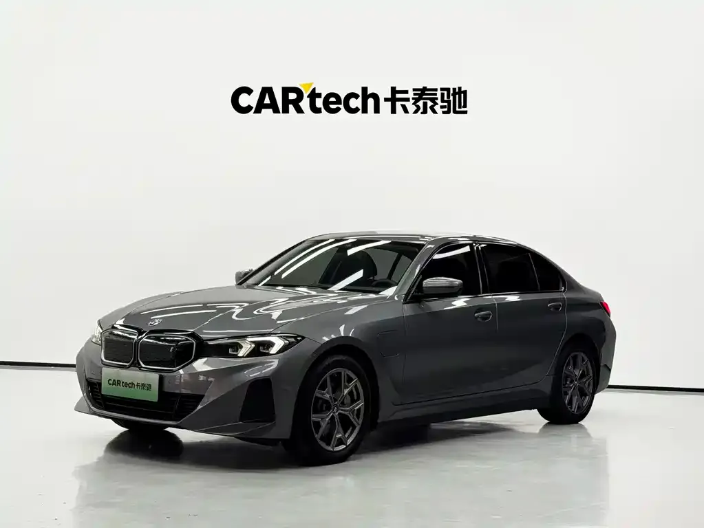 BMW i3 — фото 1
