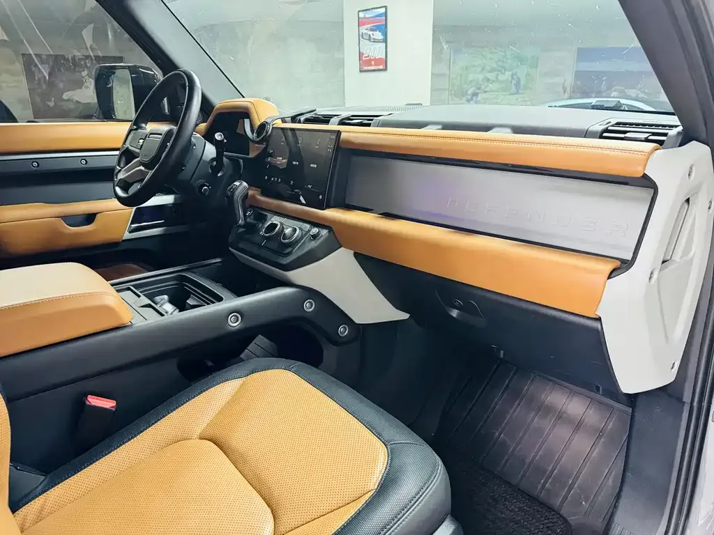 Land Rover Defender 2023 из CN, фото 7