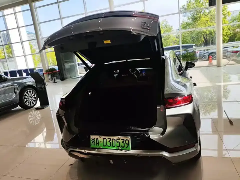 BYD L EV 2025 из CN, фото 7