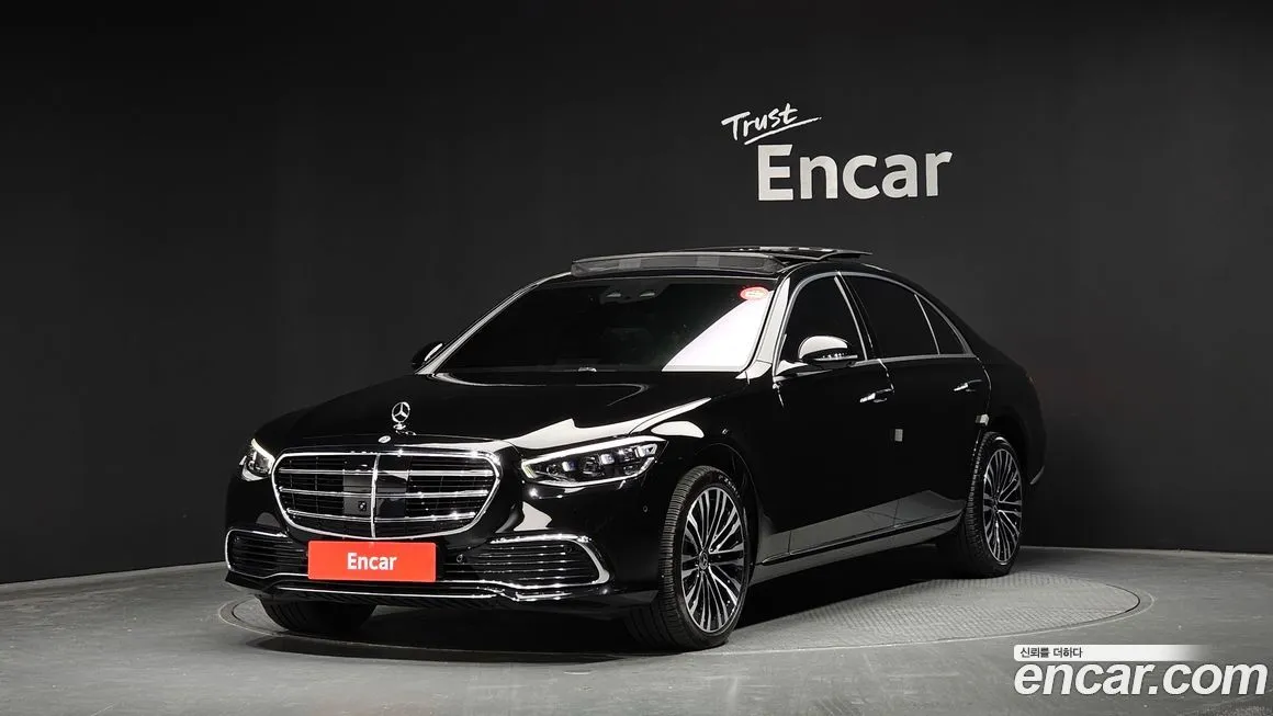 Mercedes-Benz S-Class — фото 1