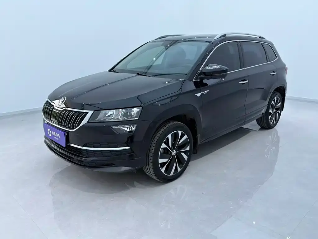 Skoda Karoq — фото 1