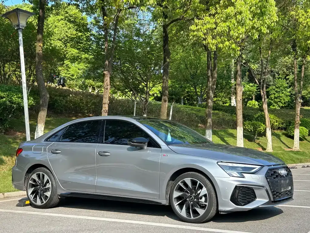 Audi A3 — фото 9
