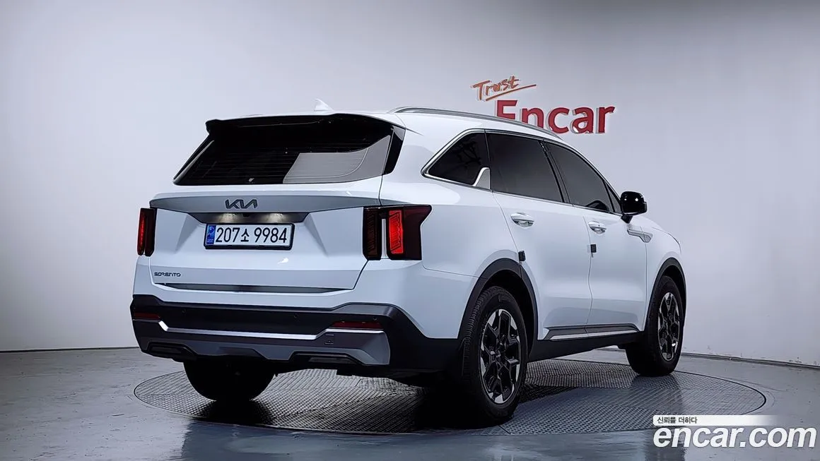 Kia Sorento — фото 2