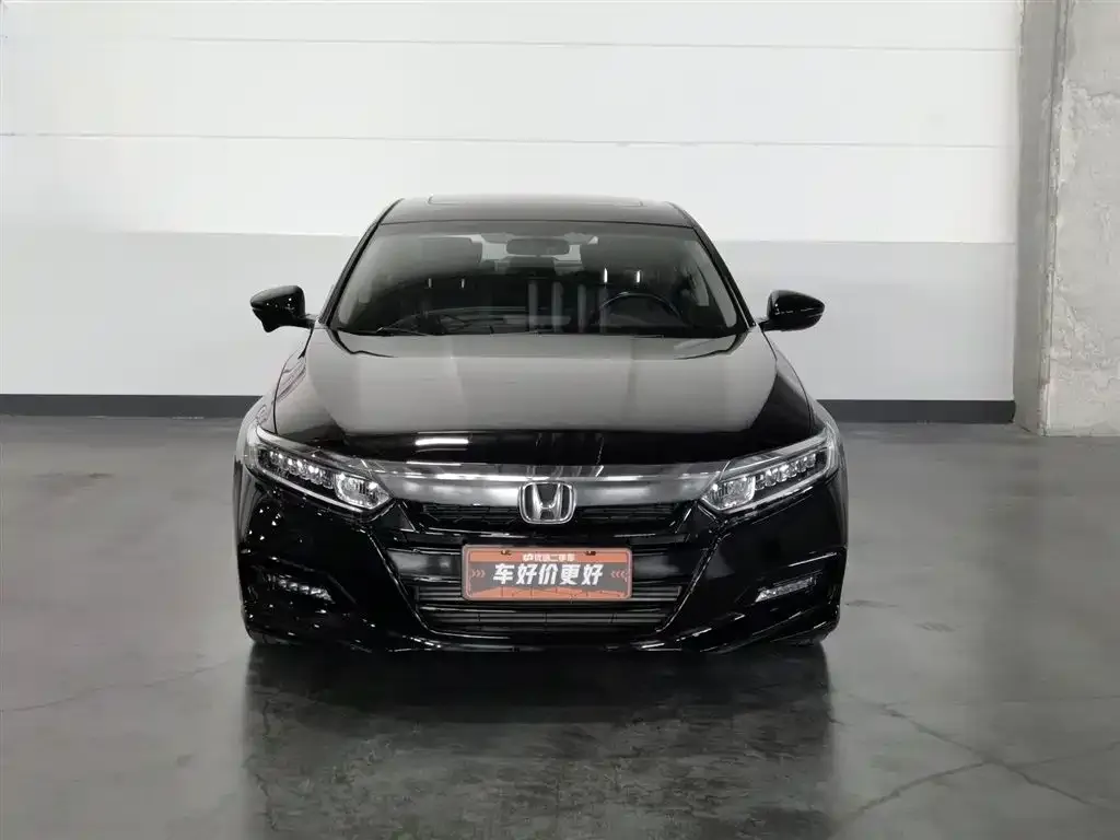 Honda Accord — фото 7
