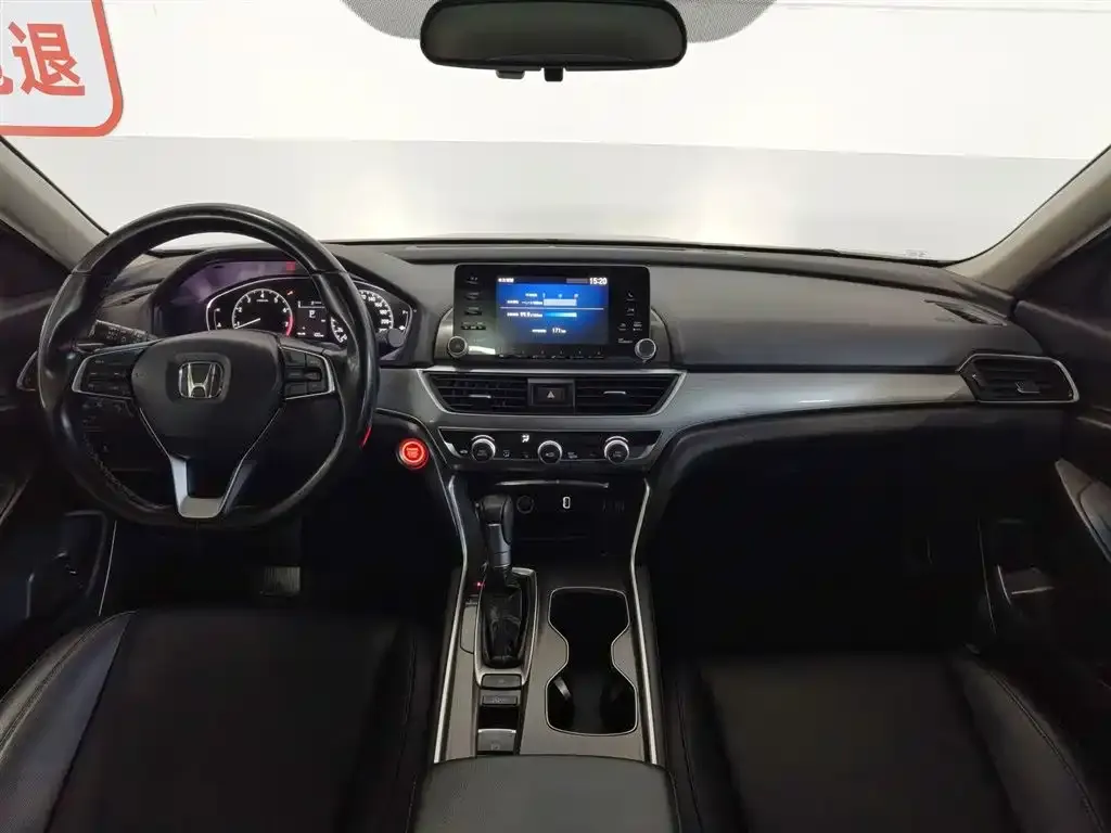 Honda Accord — фото 4
