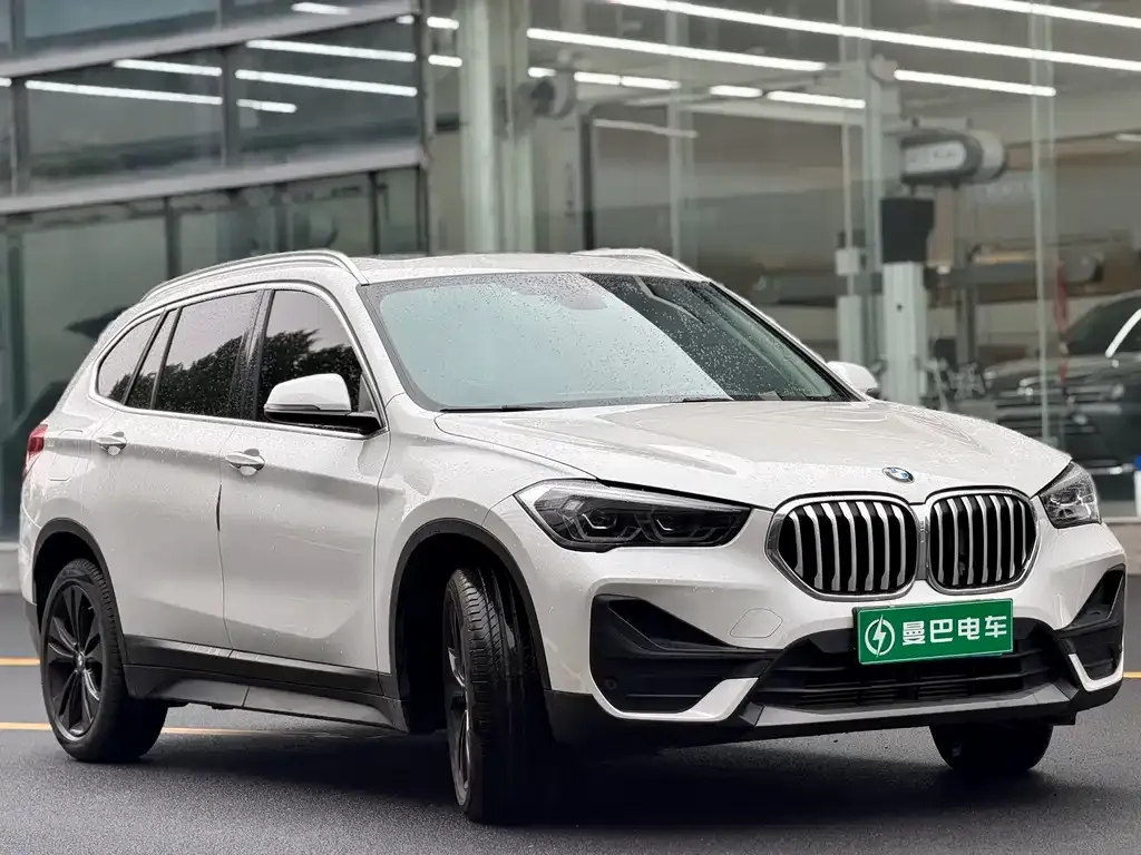 BMW X1 2021 из CN, фото 3