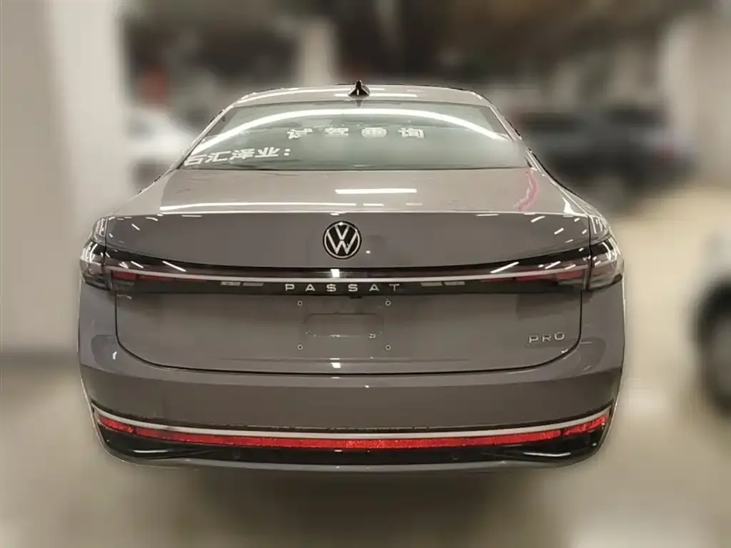 Volkswagen Passat — фото 2