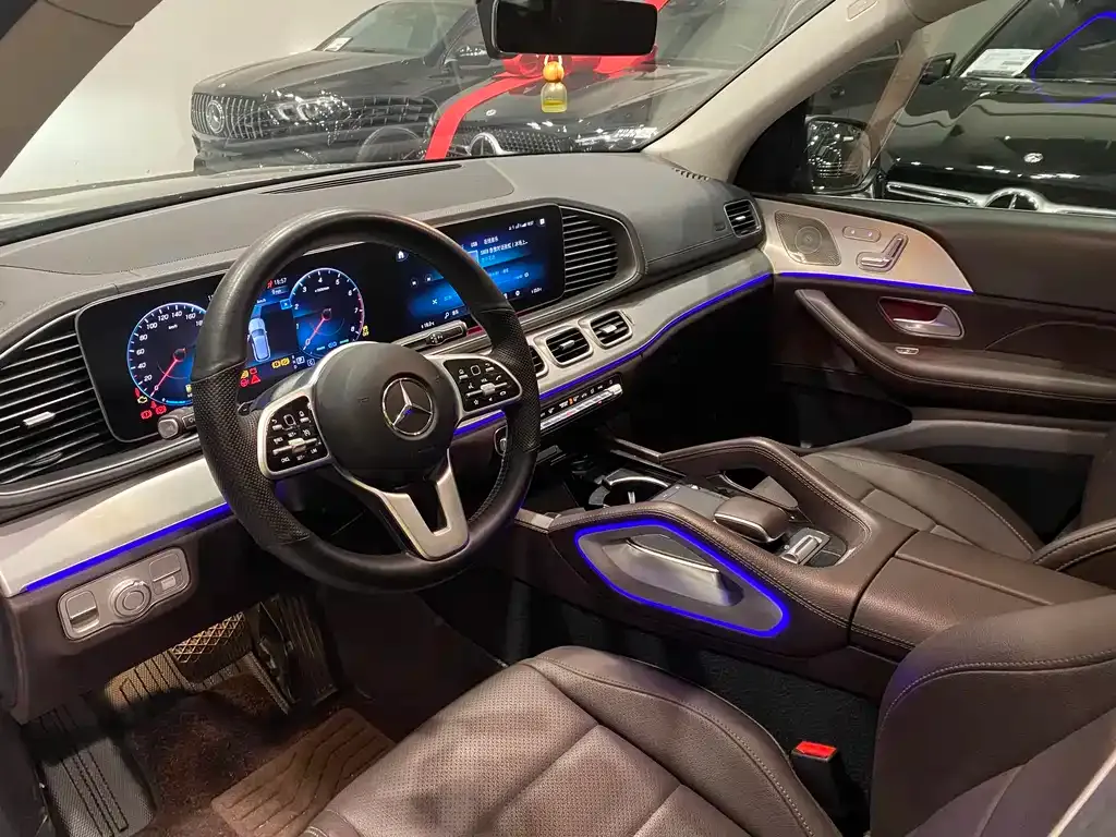 Mercedes-Benz GLE — фото 4