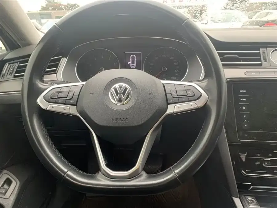 Volkswagen Magotan 2021 из CN, фото 2