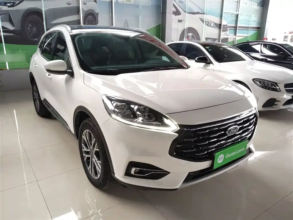 Ford Escape 2023 из CN, фото 6
