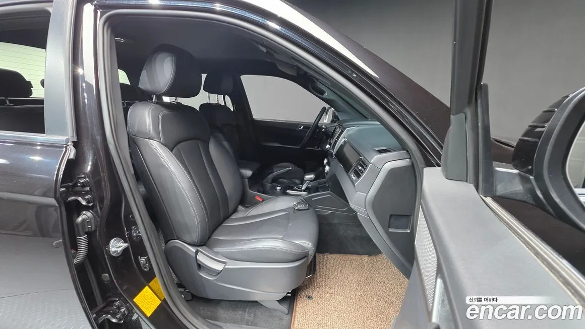 KG Mobility (Ssangyong) Rexton — фото 3
