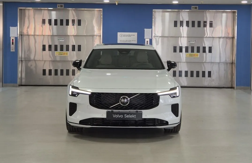 Volvo S90 2026 из KR, фото 3