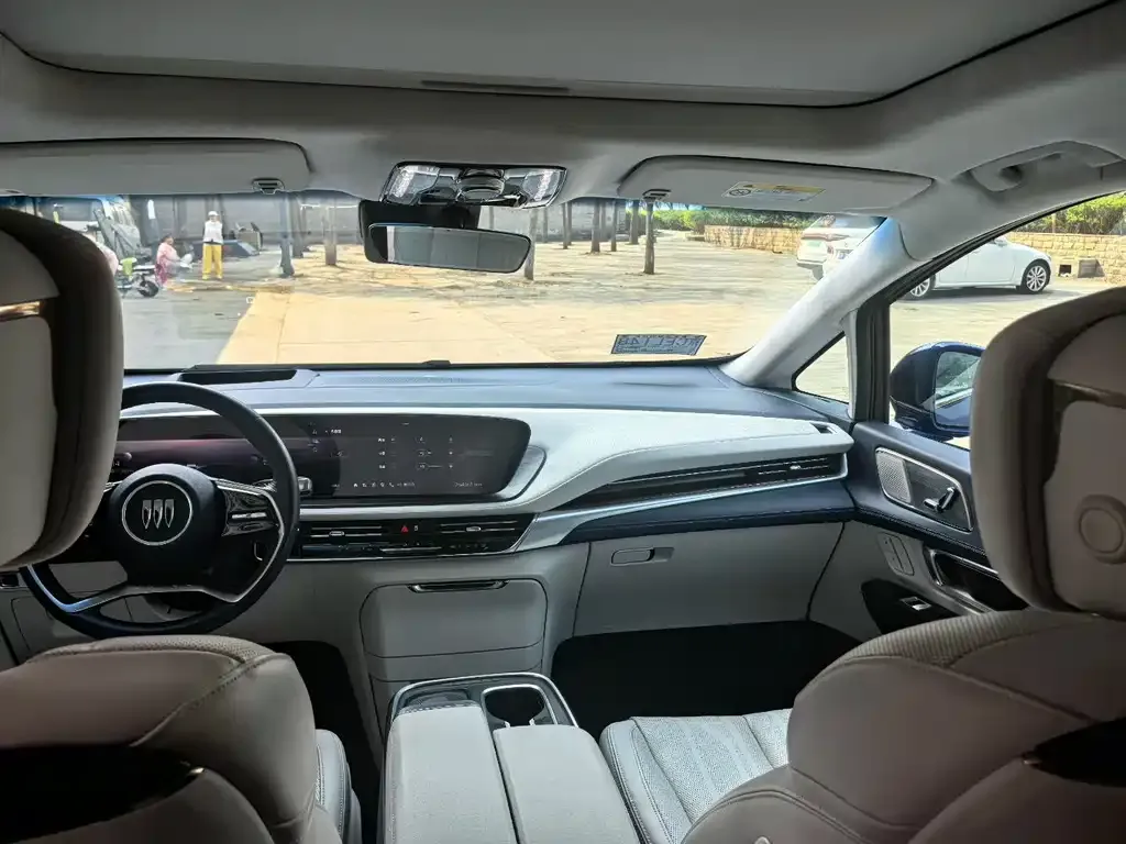 Buick Century 2023 из CN, фото 4