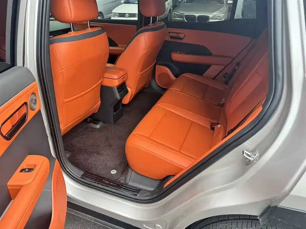 Toyota Platinum 3X 2025 из CN, фото 4