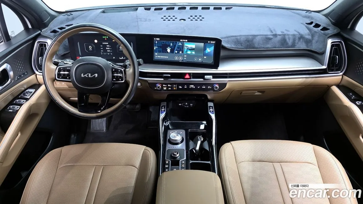 Kia Sorento — фото 8