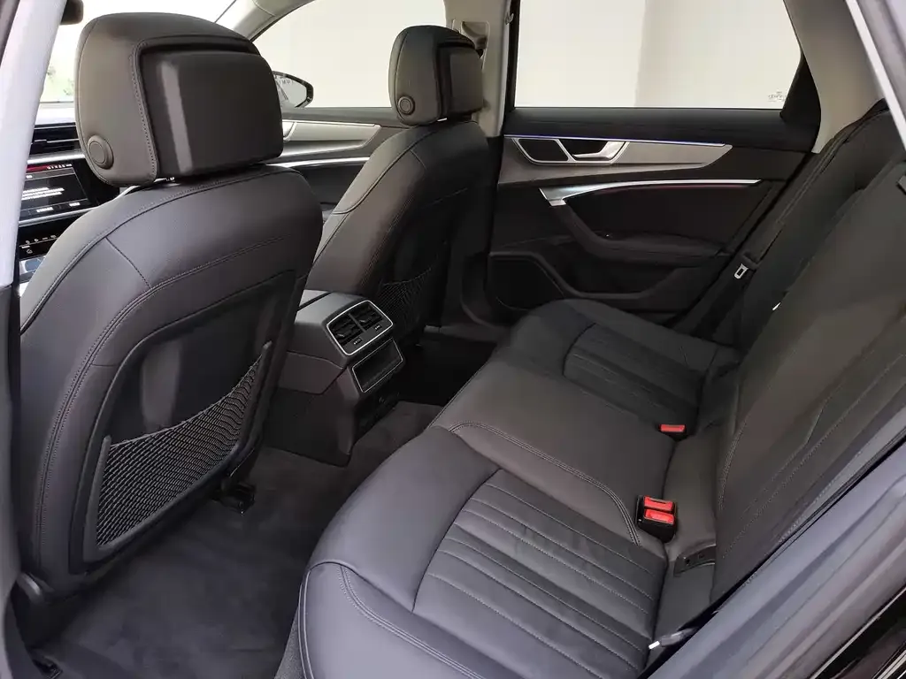 Audi A6 (Import) — фото 6