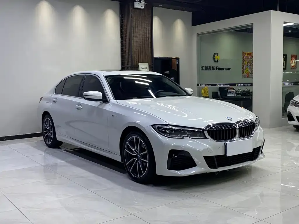 BMW 3 Series — фото 4