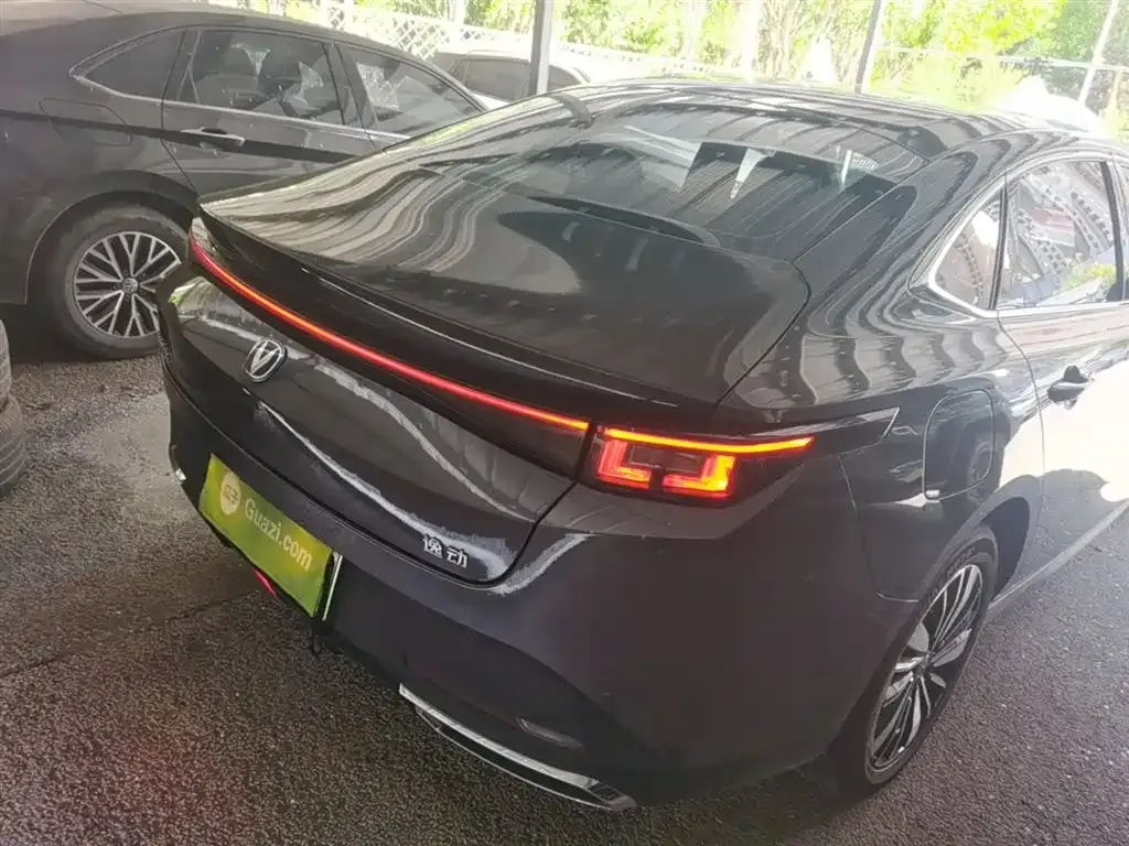 Changan Eado PHEV 2025 из CN, фото 10