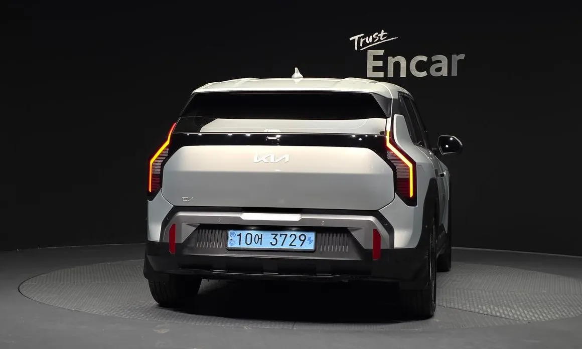 Kia EV3 2025 из KR, фото 3