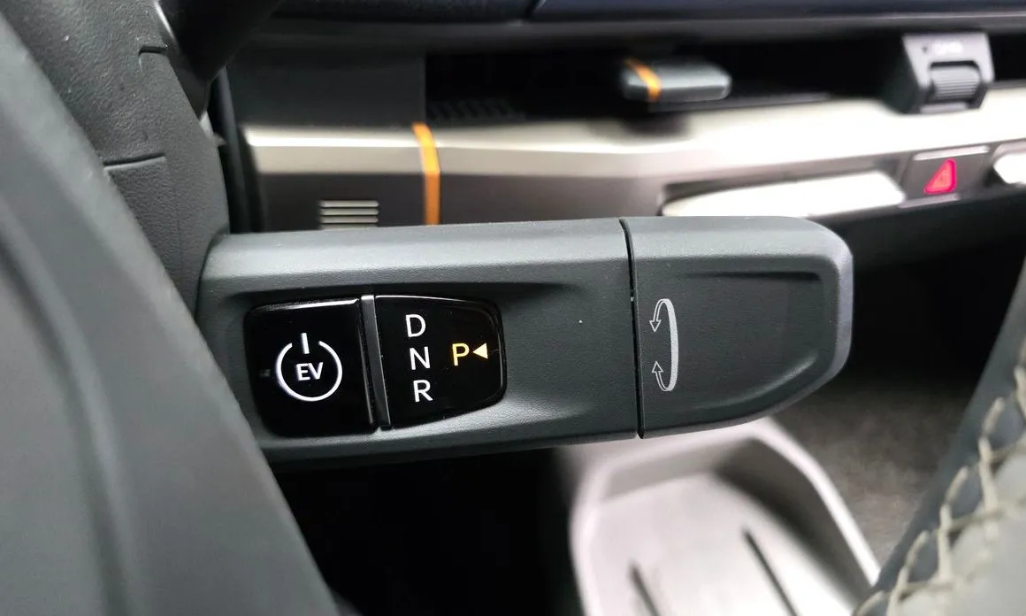 Kia EV3 2025 из KR, фото 7