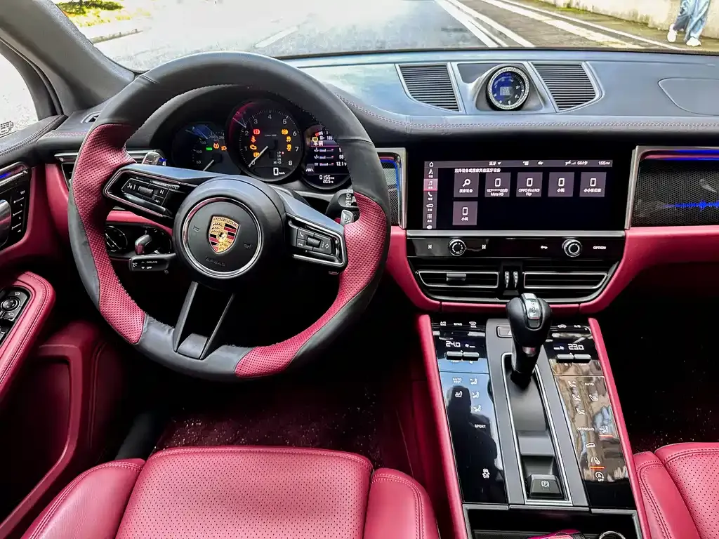 Porsche Macan — фото 3
