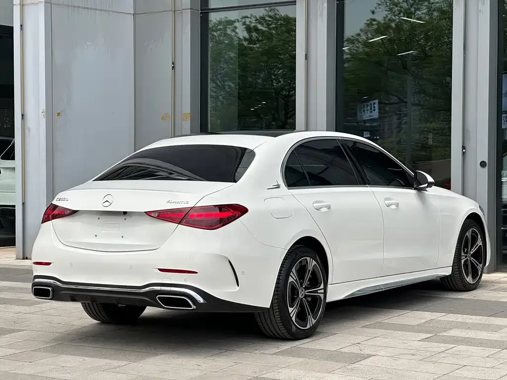 Mercedes-Benz C-Class — фото 9