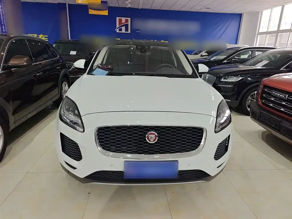 Jaguar E-PACE 2023 из CN, фото 8