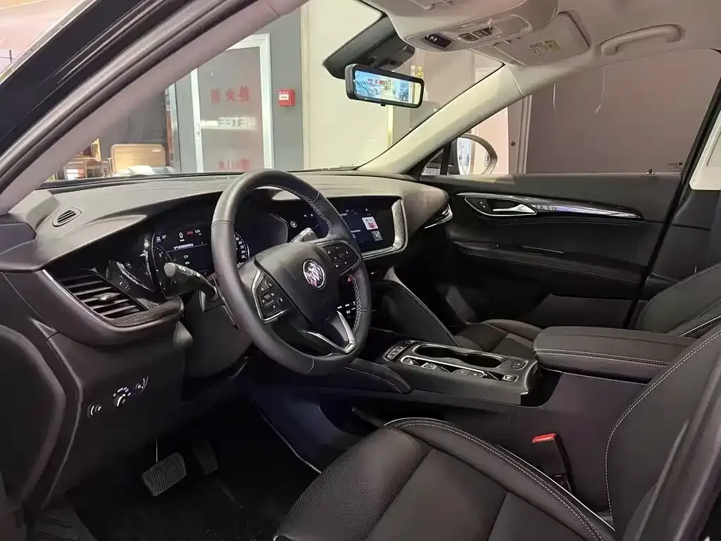 Buick Envision Plus — фото 9