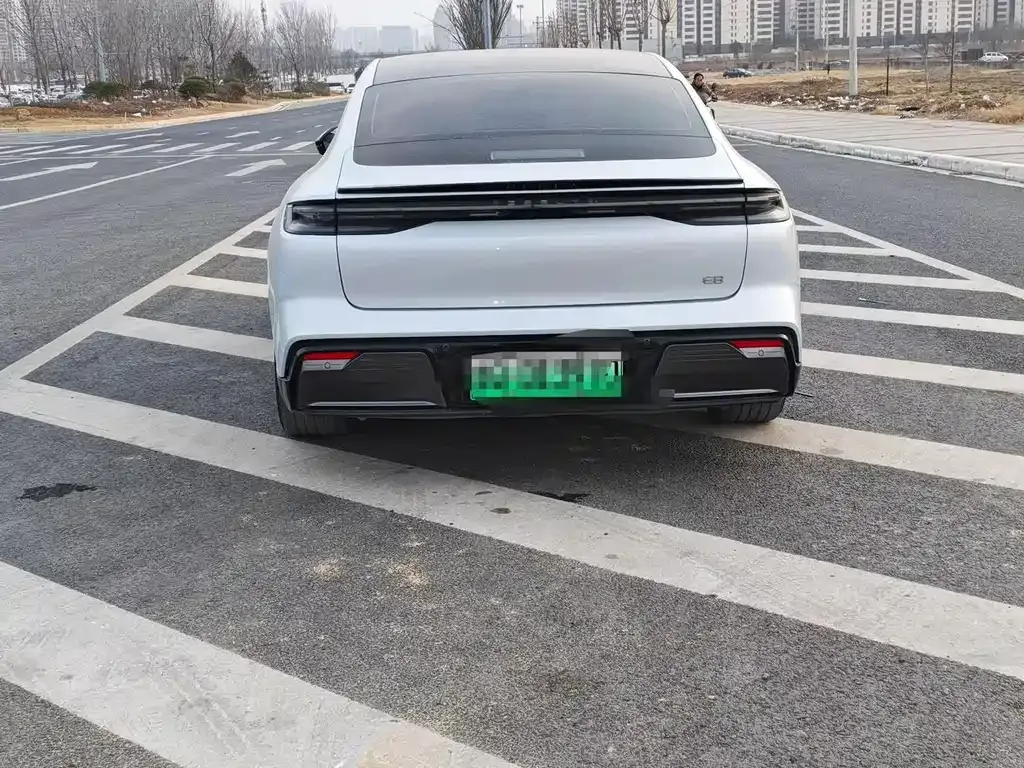 Geely Galaxy E8 2024 из CN, фото 6