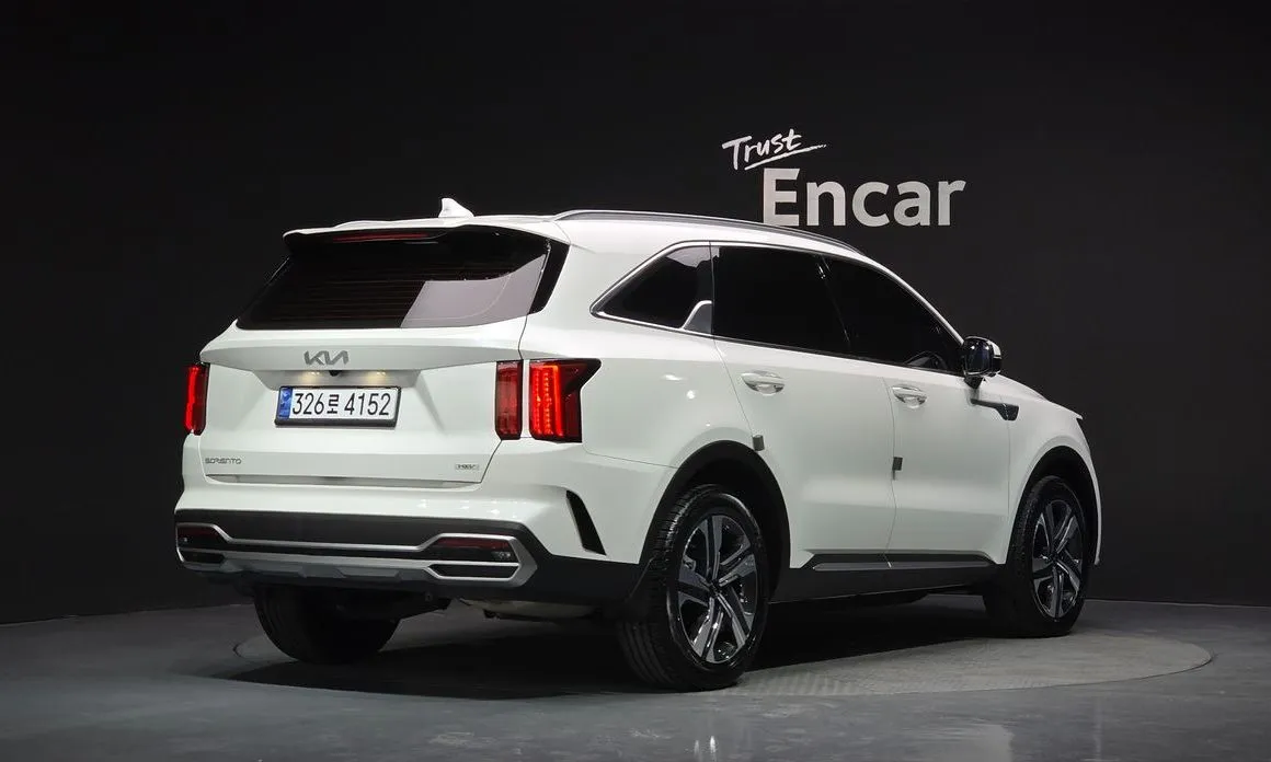 Kia Sorento — фото 3