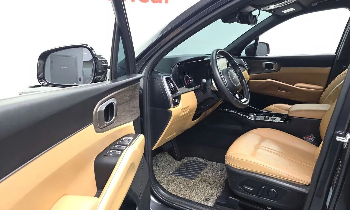 Kia Sorento — фото 9