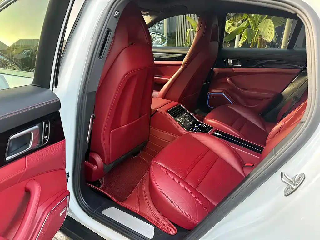 Porsche Panamera 2021 из CN, фото 2
