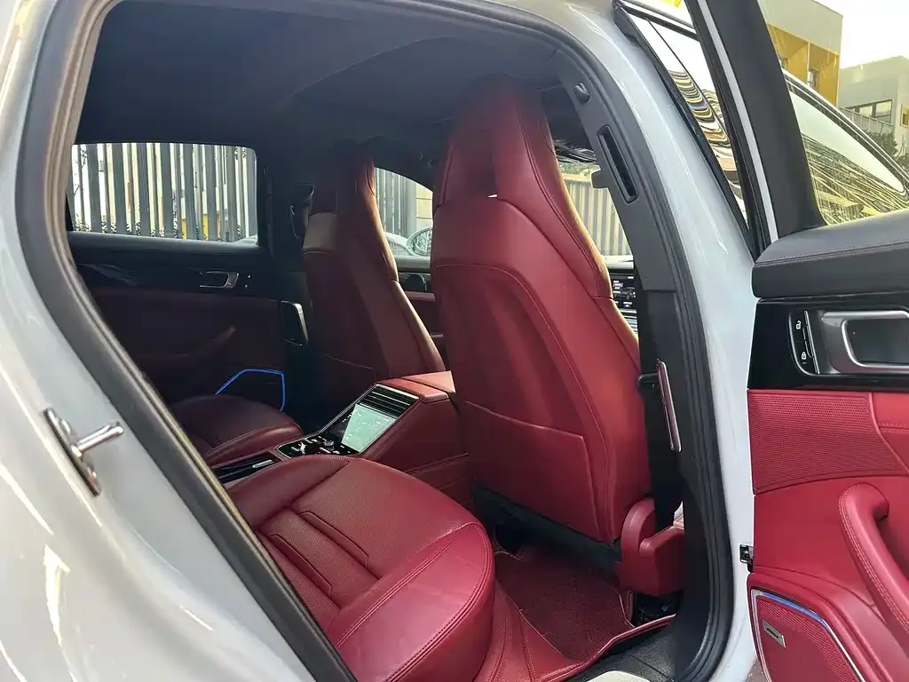 Porsche Panamera 2021 из CN, фото 3