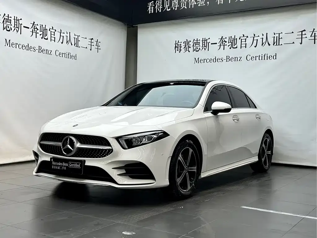 Mercedes-Benz A-Class — фото 1