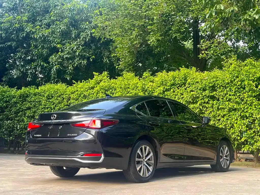 Lexus ES 2021 из CN, фото 7
