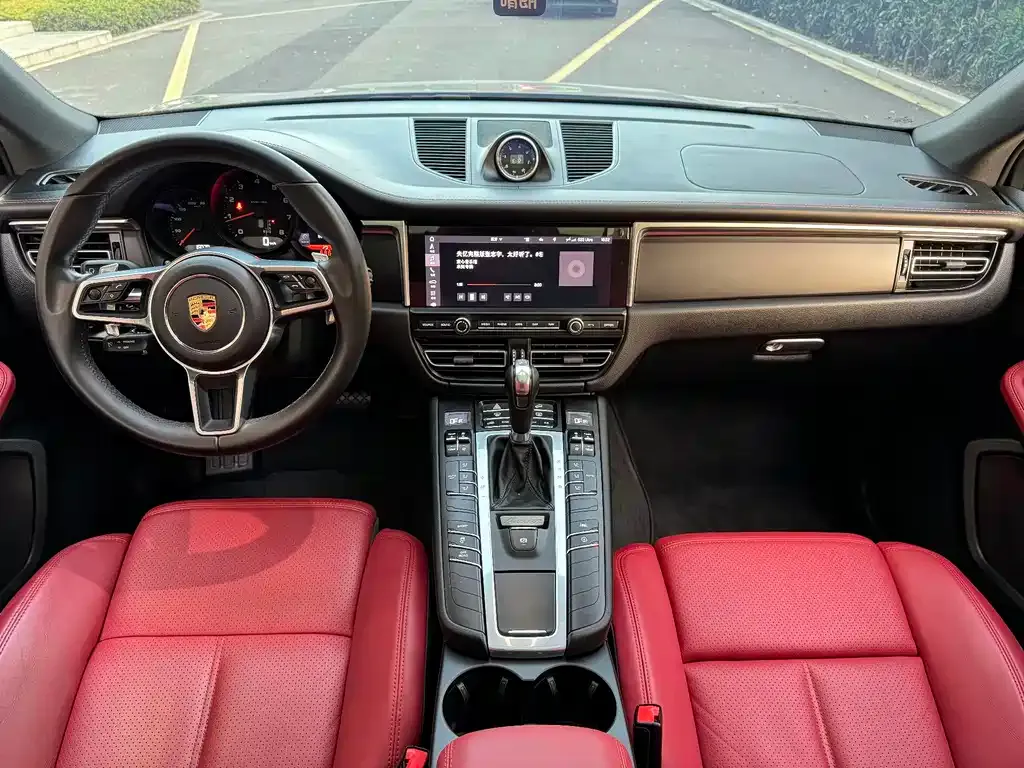 Porsche Macan 2022 из CN, фото 2