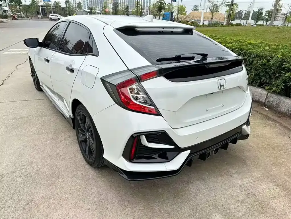 Honda Civic — фото 8