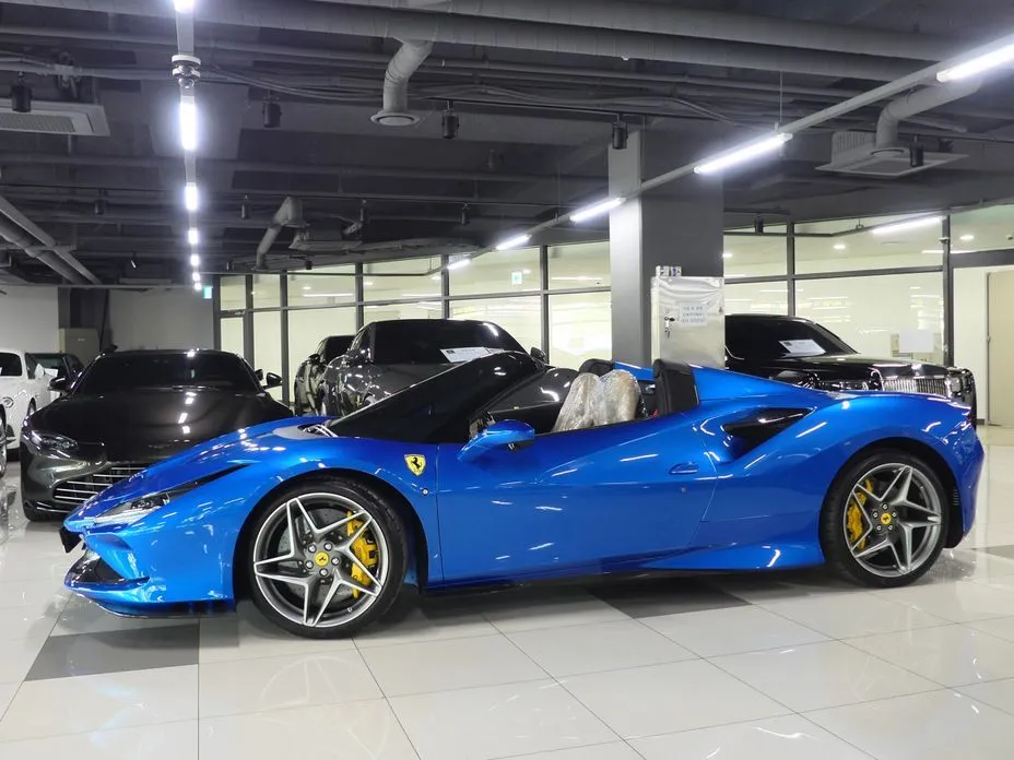 Ferrari F8 2022 из KR, фото 10