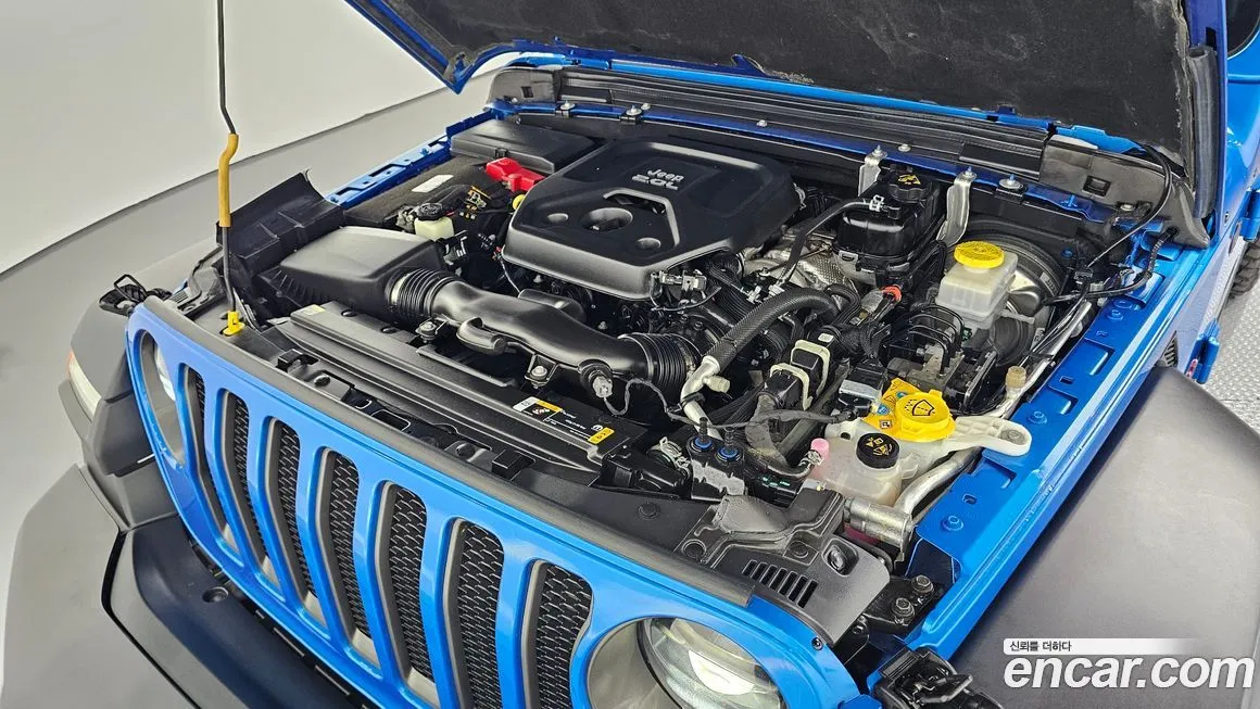 Jeep Wrangler 2023 из KR, фото 7