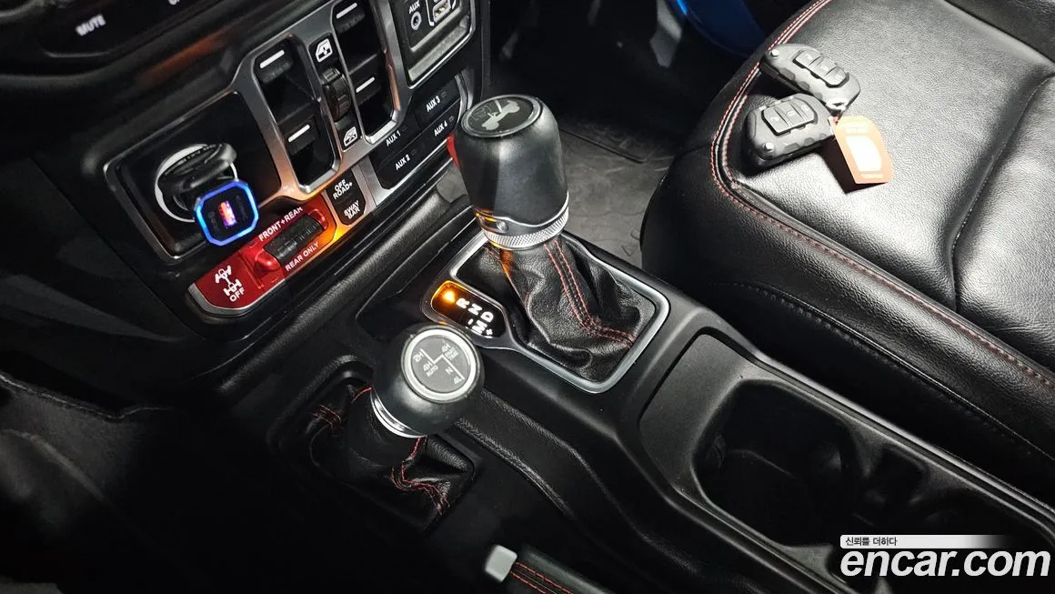 Jeep Wrangler 2023 из KR, фото 5