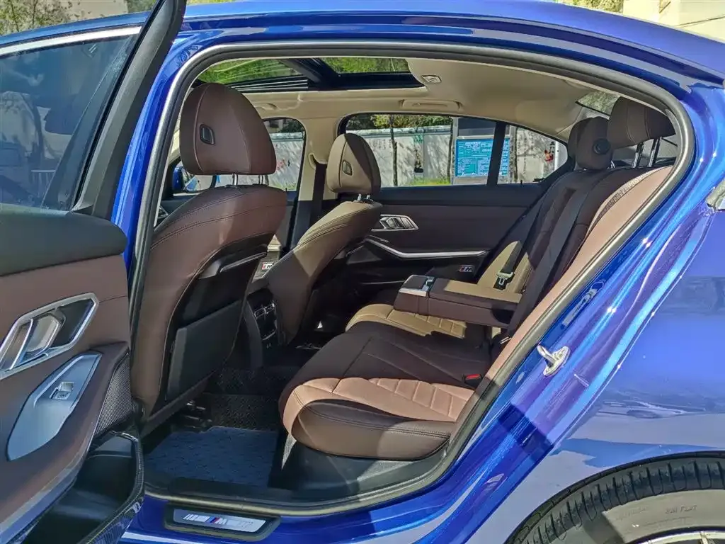BMW 3 Series 2021 из CN, фото 5