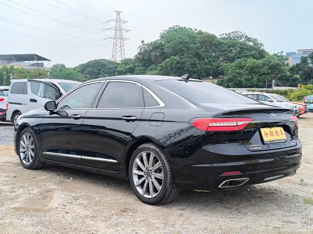 Ford Taurus 2021 из CN, фото 7