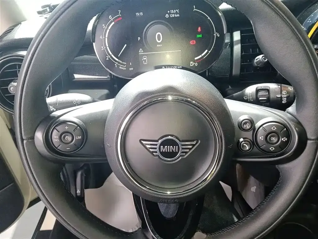 MINI Cooper (3-door) — фото 10