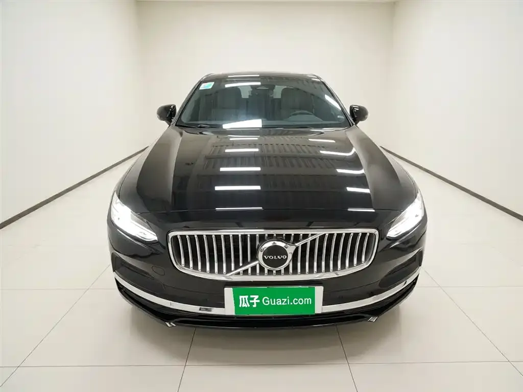 Volvo S90 — фото 8