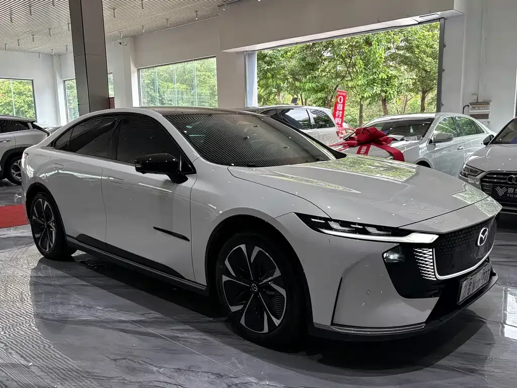 Mazda EZ-6 2024 из CN, фото 10