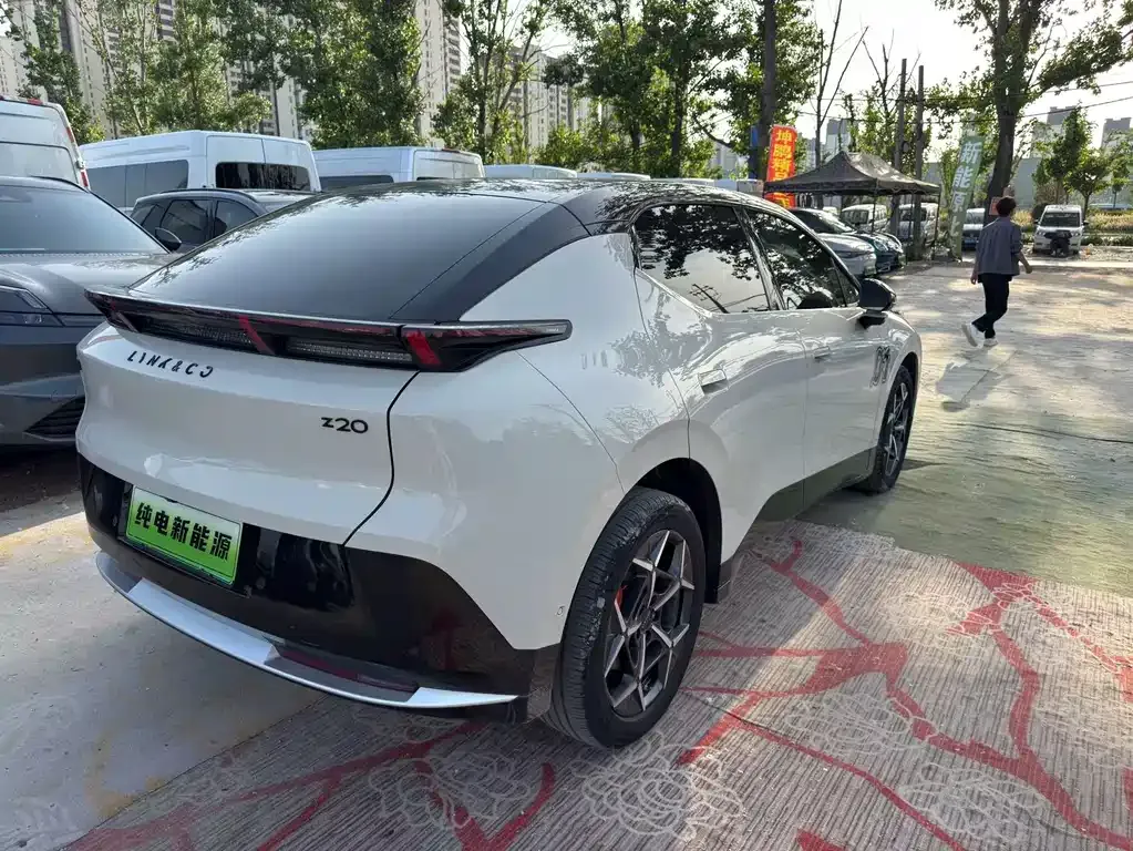 Lynk & Co Z20 2024 из CN, фото 9
