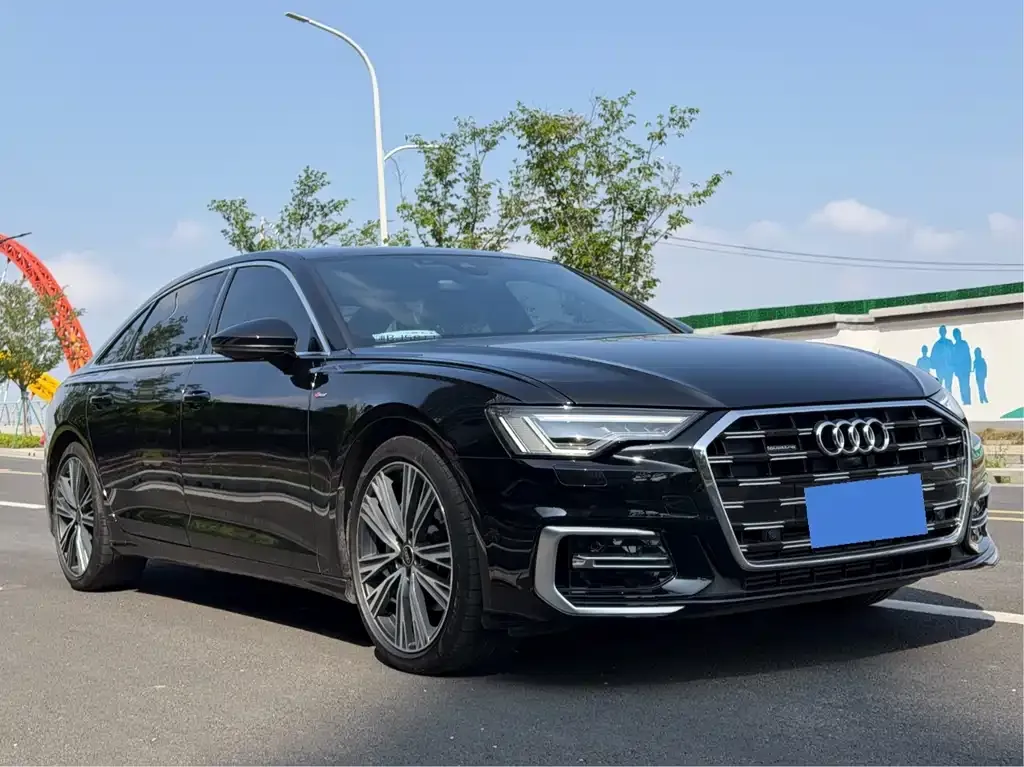 Audi A6L 2024 из CN, фото 6